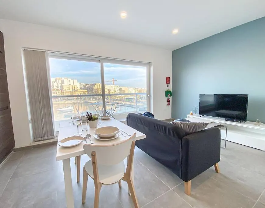 Apartment Azure Horizon 1 On Skala'S Seafront - By Solea Holiday Homes Marsaskala