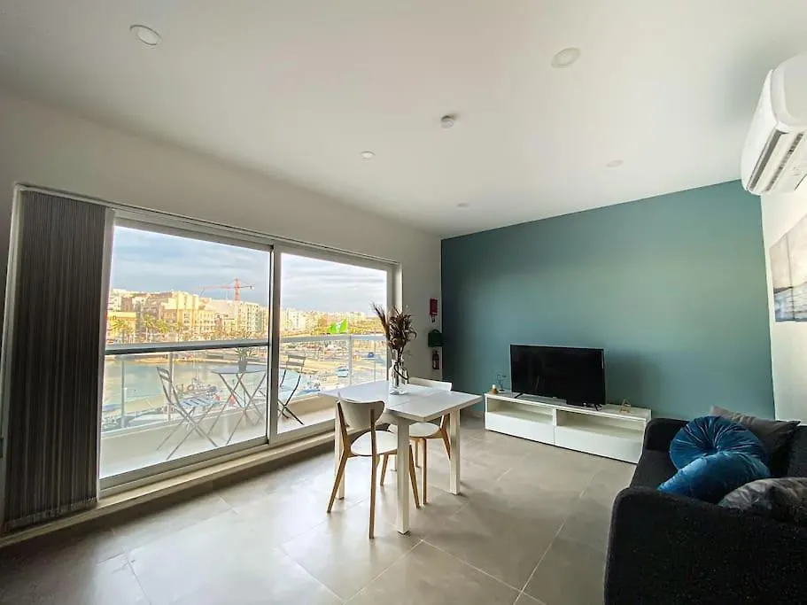 Apartment Azure Horizon 1 On Skala'S Seafront - By Solea Holiday Homes Marsaskala