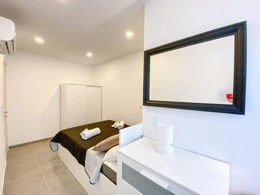 Azure Horizon 1 On Skala'S Seafront - By Solea Holiday Homes Marsaskala Apartment